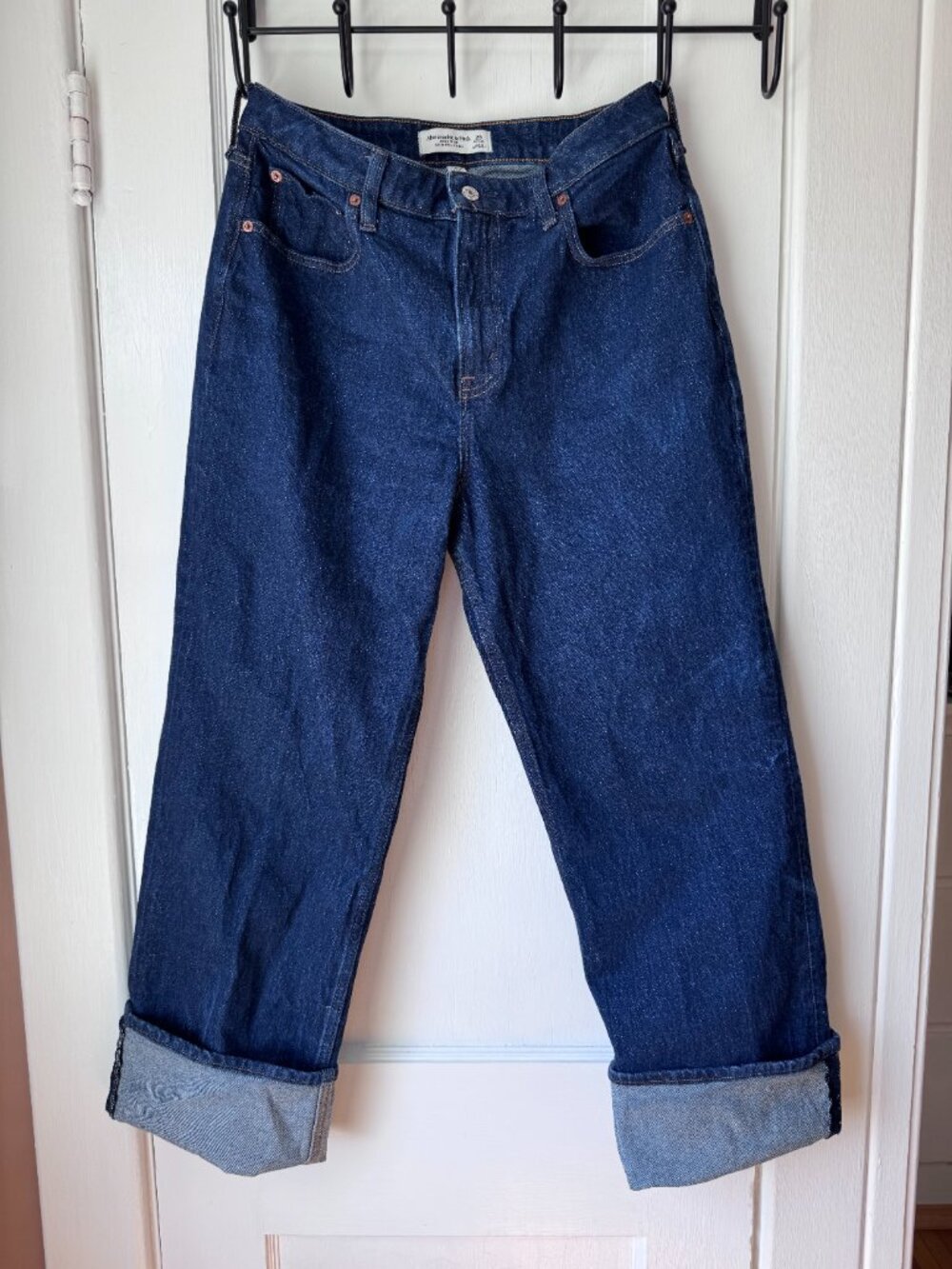 New Dark Rinse Abercrombie Jeans - Picture 5 of 5